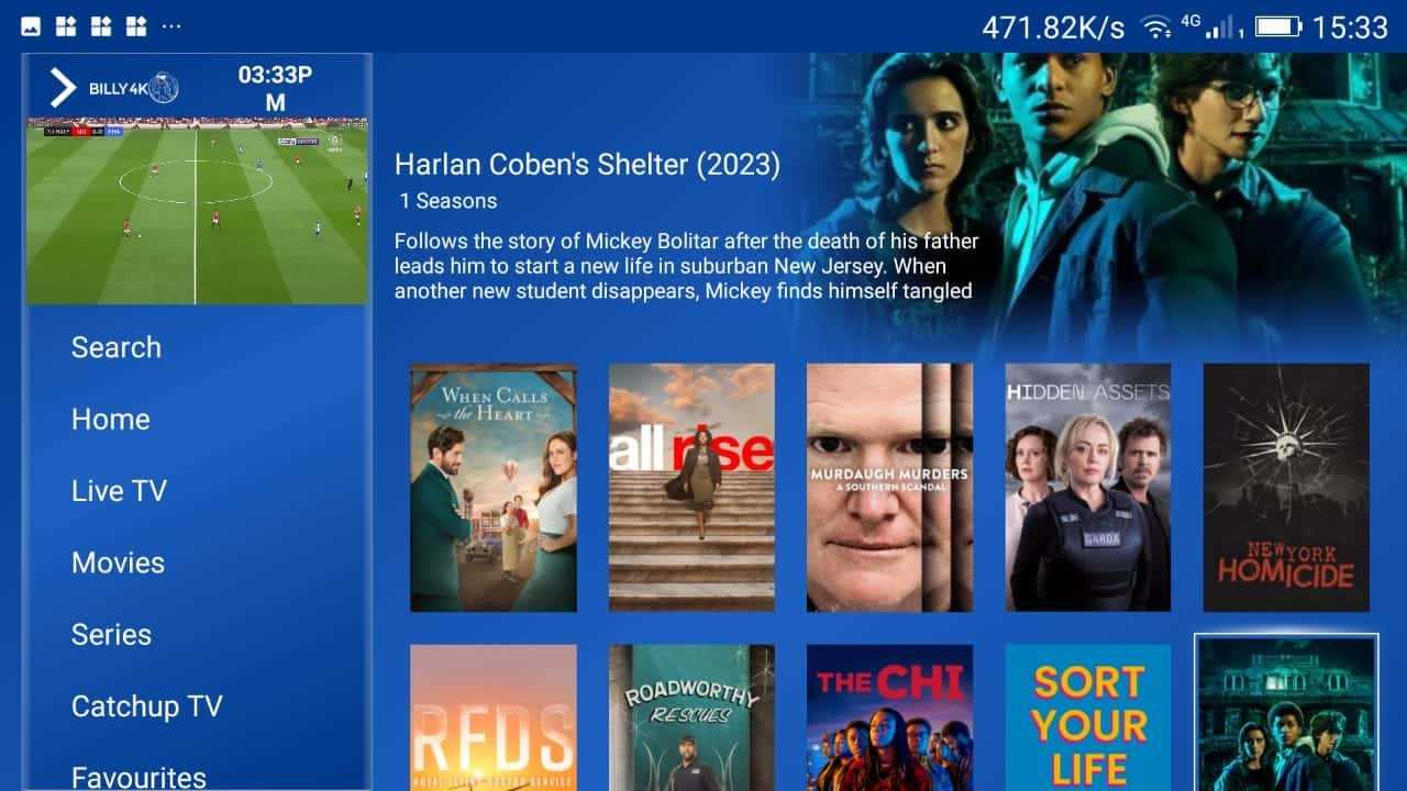 Nahaufnahme einer Fernbedienung mit IPTV-Kaufoption auf dem Fernseher